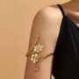 🌼 Golden Bloom Arm Cuff – Elegant Floral Statement Jewelry ✨ - Image 3