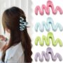 Wavy Glossy Claw Clip – Stylish Hair Accessory ✨ - Image 2