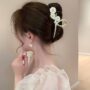 Daisy Bloom Claw Clip – Elegant Floral Hair Clutcher for Everyday & Festive Styles 🌼✨🌿 - Image 2