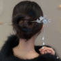 Blue Petal Charm Kanzashi – Elegant Silver Hair Stick with Butterfly & Blue Flower 🌸🦋✨ - Image 2