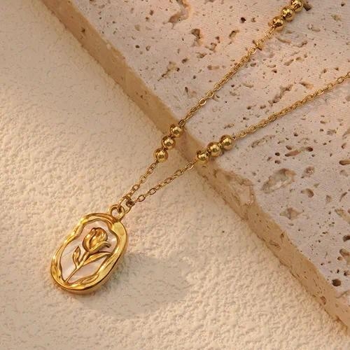 Luxe Rose Medallion Chain 🤍 | Anti-Tarnish Golden Rose Pendant Necklace for Women
