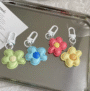 Cartoon Style Flower Resin Women's Keychain – Cute & Durable - Image 3