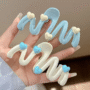 Wavy Heart Claw Clip – Cute Blue Hair Accessory with White Heart Charms 🌊💙🤍