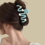 Wavy Heart Claw Clip – Cute Blue Hair Accessory with White Heart Charms 🌊💙🤍 - Image 3
