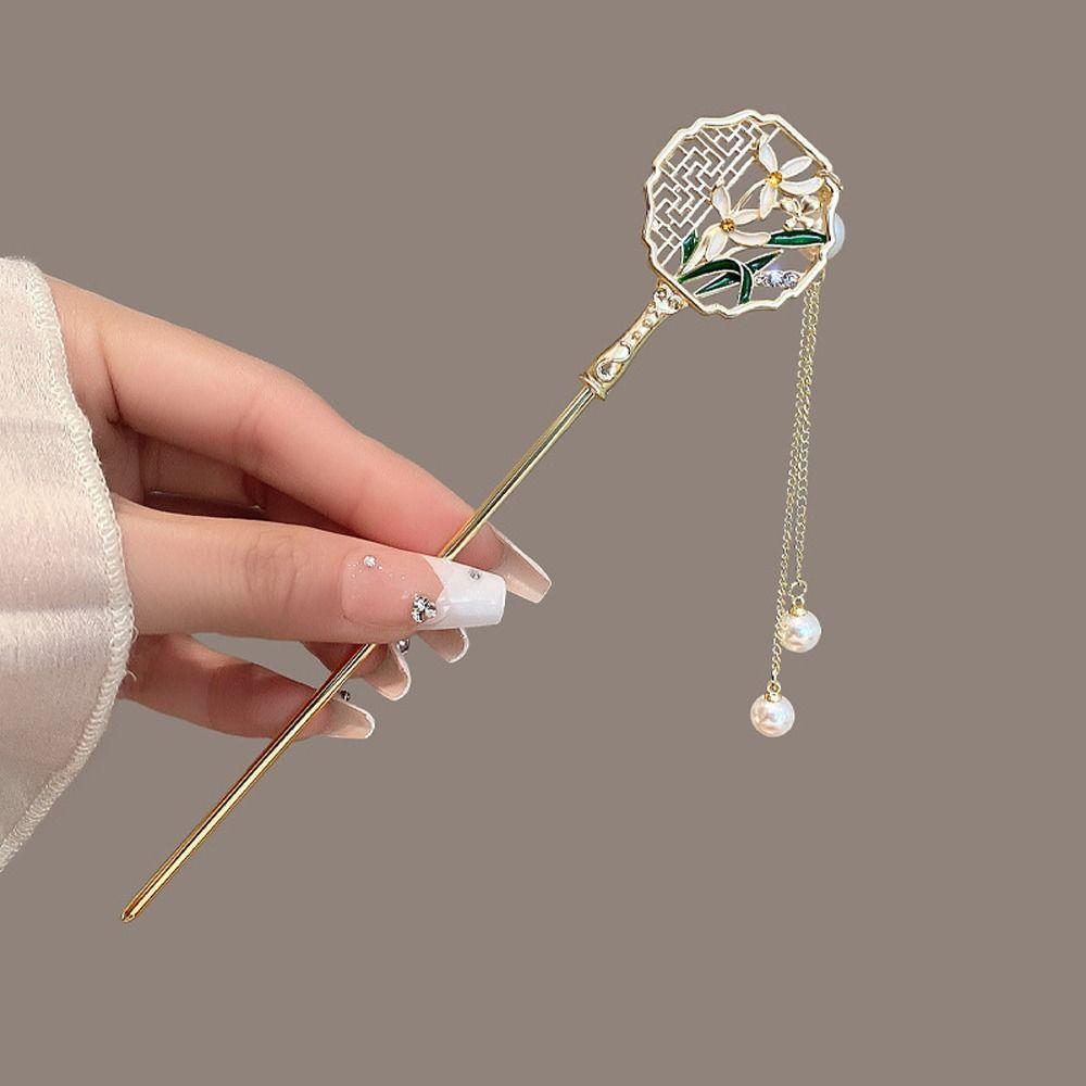 fec18ff6aef7ccb968c9231ab8cb20d9e0675b62_original Golden Serenity Kanzashi β Elegant Hair Stick with Pearl Charms & Timeless Design πΏβ¨π€ - Image 1
